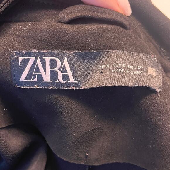 Zara Black Faux Suede Belted Vest - Picture 6 of 8